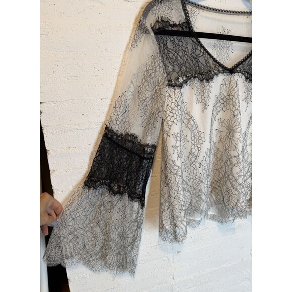 Fairy Whimsigoth Romantic Nanette Lepore Sheer Lace Overlay Bell Sleeve Blouse M - Picture 2 of 9